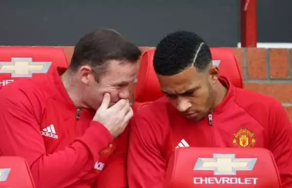 Memphis Depay asked to leave Manchester United